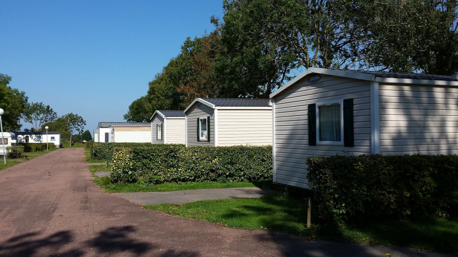Exterior & Views 2, Camping Le Mont Joli Bois, Seine-Maritime