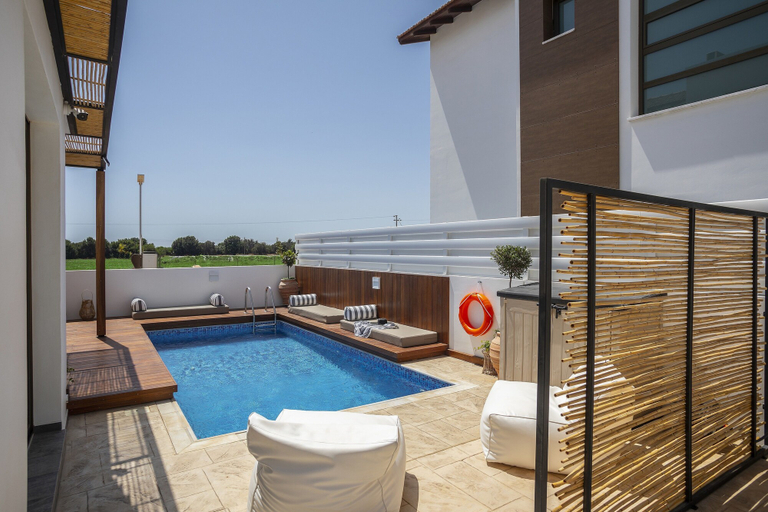 Sport & Beauty 2, Chris Le Mare Luxury Villa By Louis Hotels