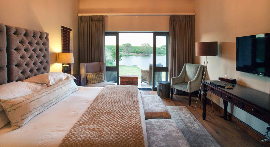 Bedroom 4, Under Oaks Guesthouse, Cape Winelands