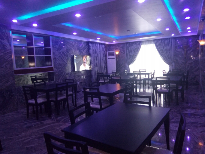 Food & Drinks 4, Heavenly Royal Apartments, Bwari