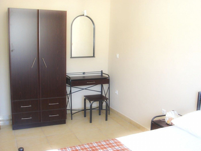 Bedroom 4, Dorana Trekking Hotel, South Aegean