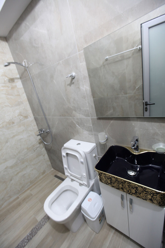 Bathroom 3, Vila Anhel, Sarandës