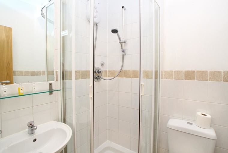 Bathroom 4, Kensington Comfort, London