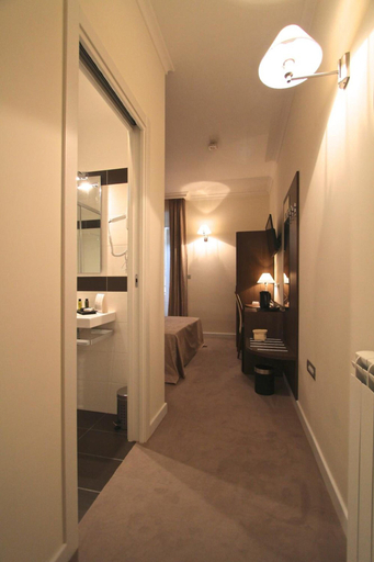 Bedroom 4, Andrea Doria Resort, Rome