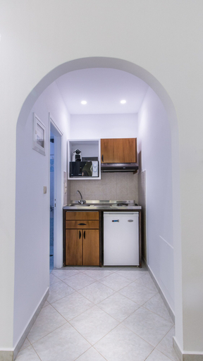 Others 5, Exclusive Studios Naxos Town, South Aegean