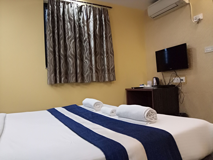 Bedroom 2, Hotel Presidency Inn, Kolkata