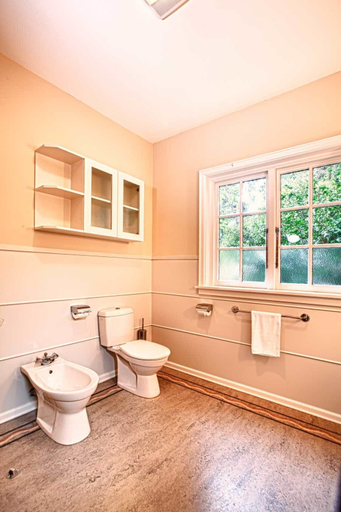 Bathroom 4, 200 Riccarton Holiday House, Christchurch
