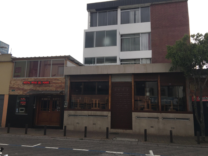 Exterior & Views 2, Hostal Mitad del Mundo, Quito