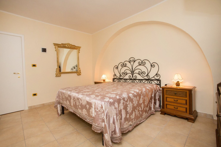 Bedroom 4, Antica Dimora B&B Canosa, Barletta-Andria-Trani