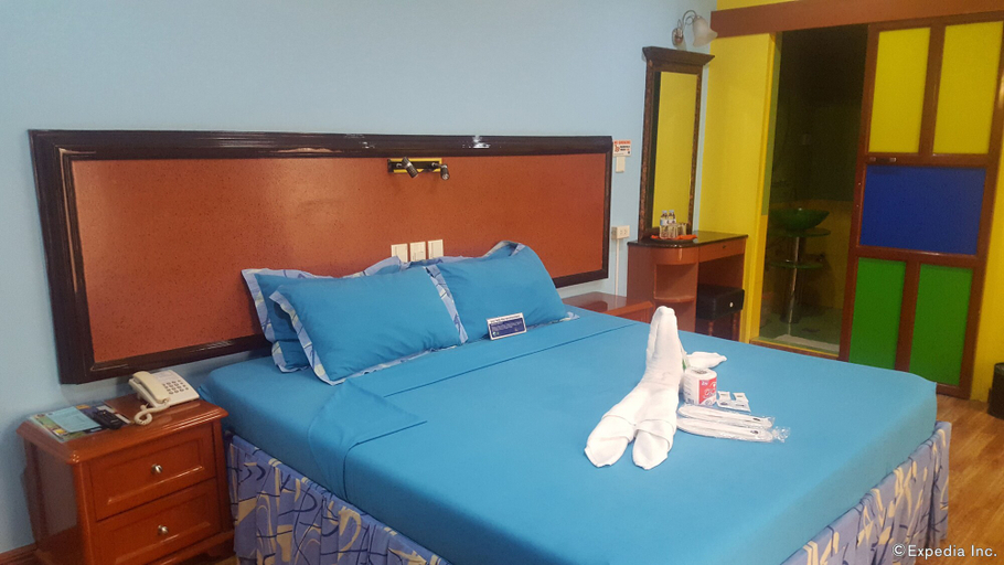 Bedroom 3, C & L Bay View Inn, Dumaguete City
