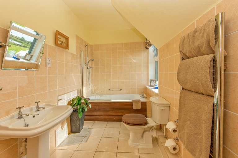 Bathroom 5, Loch Melfort Hotel, Argyll and Bute