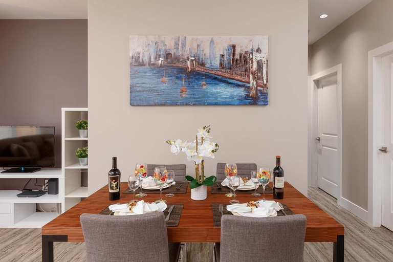 Others 5, Private and Cozy 2bdr 2BA Home in Kitsilano, Greater Vancouver