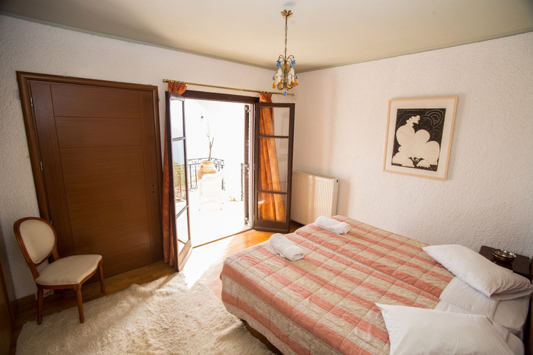 Bedroom 2, Historic Villa, Central Greece