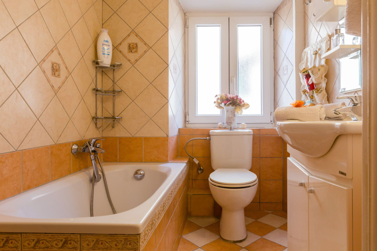 Bathroom 3, Heart of the old town, Ionian Islands