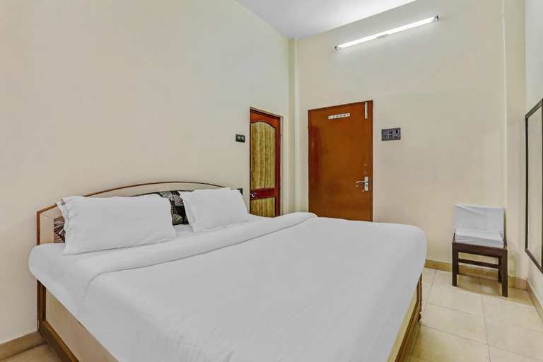 Bedroom 4, Hotel KV Palace, Chandauli