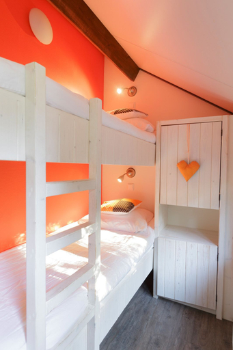 Bedroom 2, Vrijrijck Vakantieparken – Ermelo, Ermelo