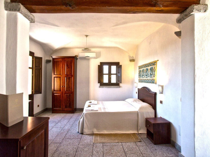 Bedroom 3, Agriturismo I Mandorli, Ogliastra