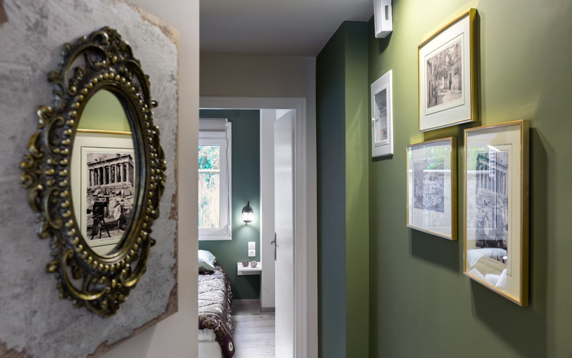 Others 5, Vintage Apartment in the heart of Plaka, Attica