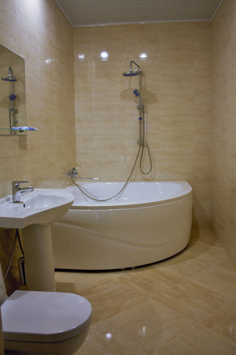 Bathroom 4, Korona Hotel, Chegemskiy rayon