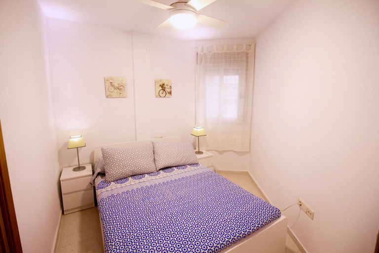 Bedroom 2, Apartamento Postiguet con Balcón, Alicante