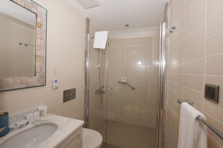 Bathroom 4, Vhillas Private Luxury Villa Regnum, Bodrum