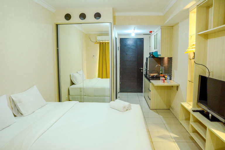 Modern Studio Grand Serpong Apartment By Travelio, Tangerang