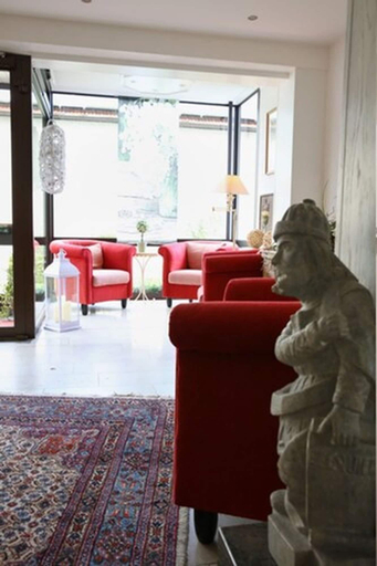 Others 5, Hotel Lammerts, Lippe