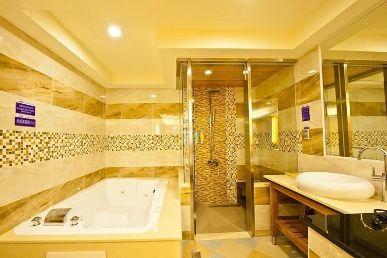 Bathroom 3, Yudali HR Motel, Pingtung