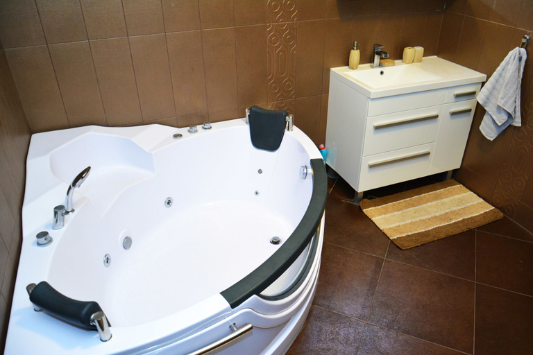 Bathroom 4, Villa Quince