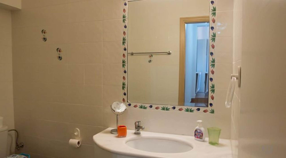Bathroom 4, Wild Pear Villa, Crete