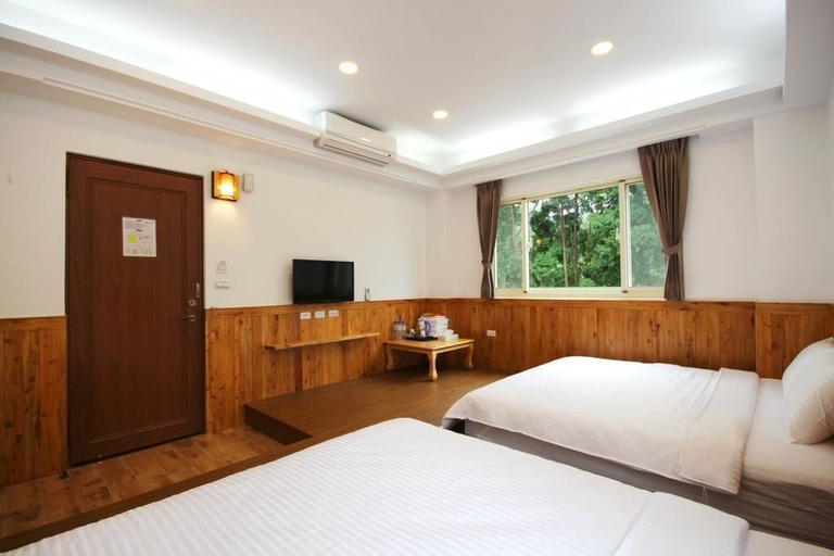 Bedroom 2, Ban Tian Tao Fang, Nantou