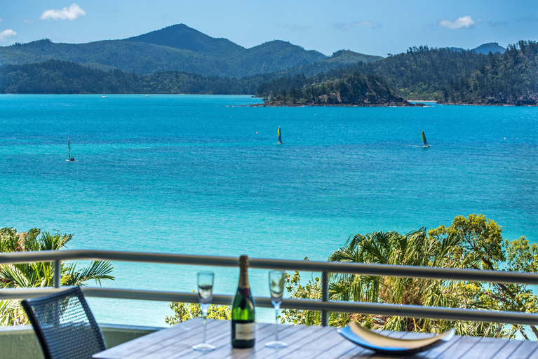 Others 4, Lagoon 202 on Hamilton Island, Whitsunday