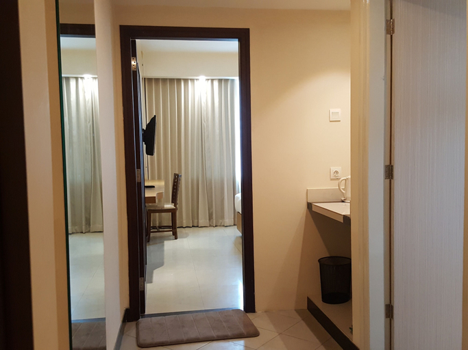 Bedroom 5, Hotel Kharisma, Madiun