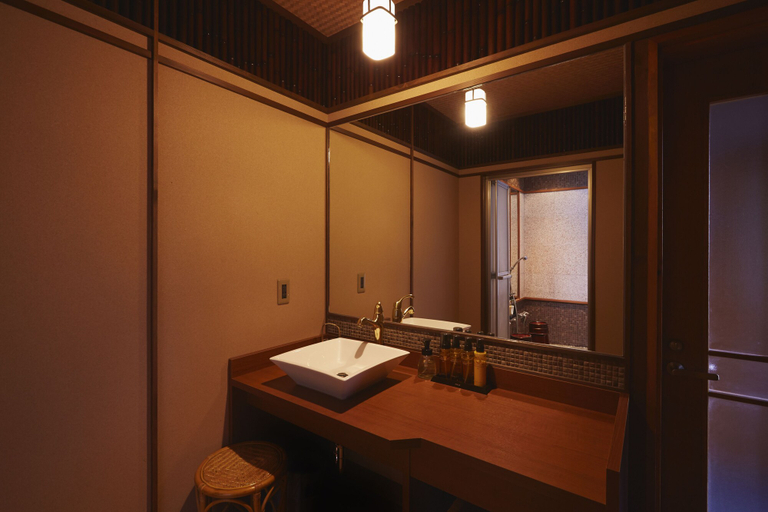 Bathroom 5, Sanbi no yado Ryokan Kawana, Kimitsu