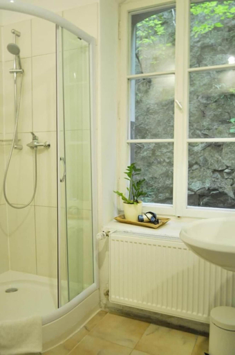 Bathroom 5, Art Hotel, Passau