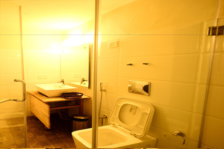 Bathroom 2, Hotel Aksa Srinagar, Srinagar