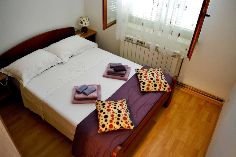 Bedroom 2, Holiday House Marcel, Podbablje