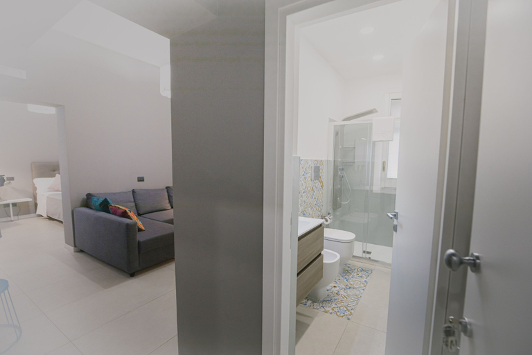 Bathroom 4, Villa Calipso, Palermo