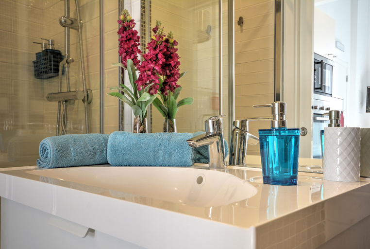 Bathroom 4, Blue Barqueta Studio, Faro