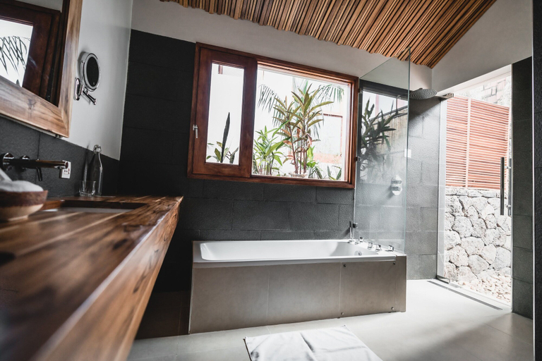 Bathroom 5, Hemingways Retreat Kigali, Nyarugenge