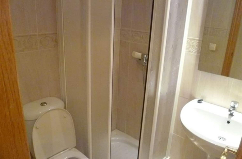Bathroom 3, Apartamentos Residencial Playa Alicante, Málaga