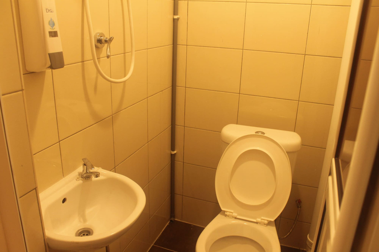 Bathroom 4, Georgetown Heritage Motel, Penang Island