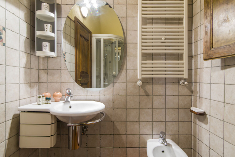 Bathroom 3, Florence Ariento Romantic Apartment, Florence