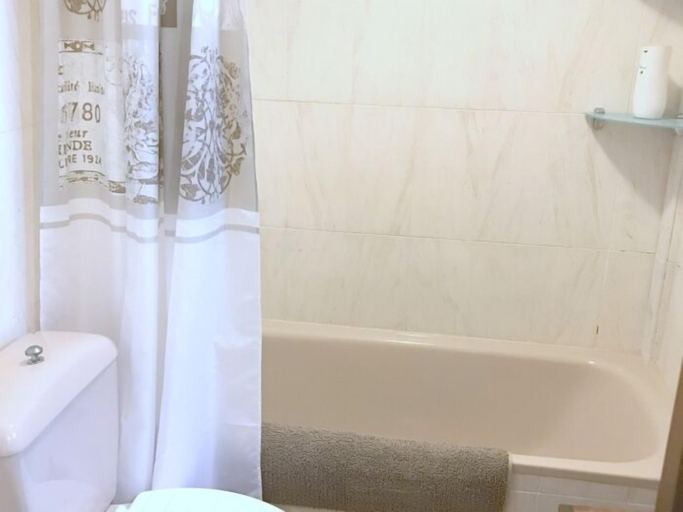 Bathroom 3, Apartamento Dallas B, Girona