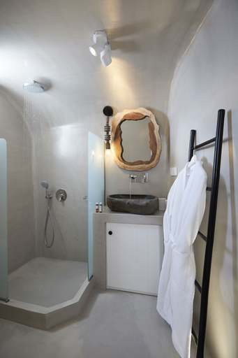 Bathroom 3, Olea Cave House, South Aegean