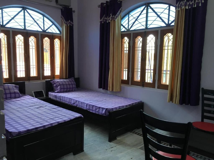 Bedroom 3, Srishti Shelter, Varanasi