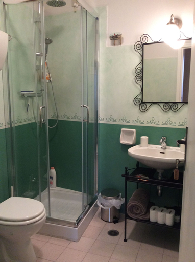 Bathroom 5, Le Camere di Casa Cassandra, Perugia