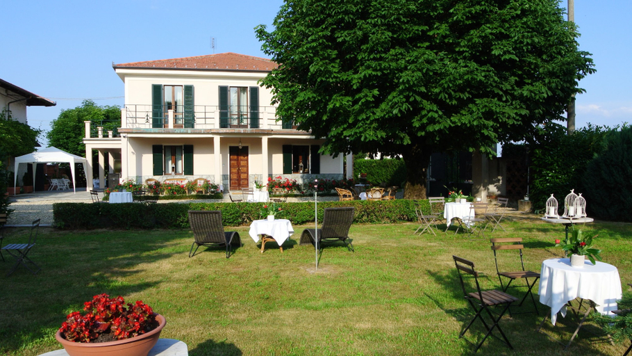 Exterior & Views 2, Villa Le Rose, Torino