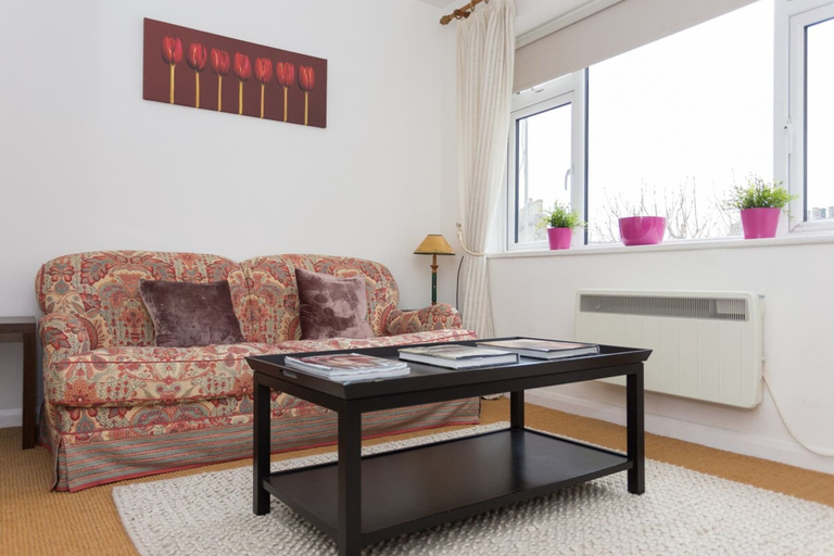 Others 5, 1 Bedroom Flat in South Kensington, London
