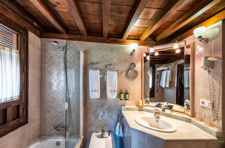Bathroom 4, Casa Morisca Hotel Boutique, Granada